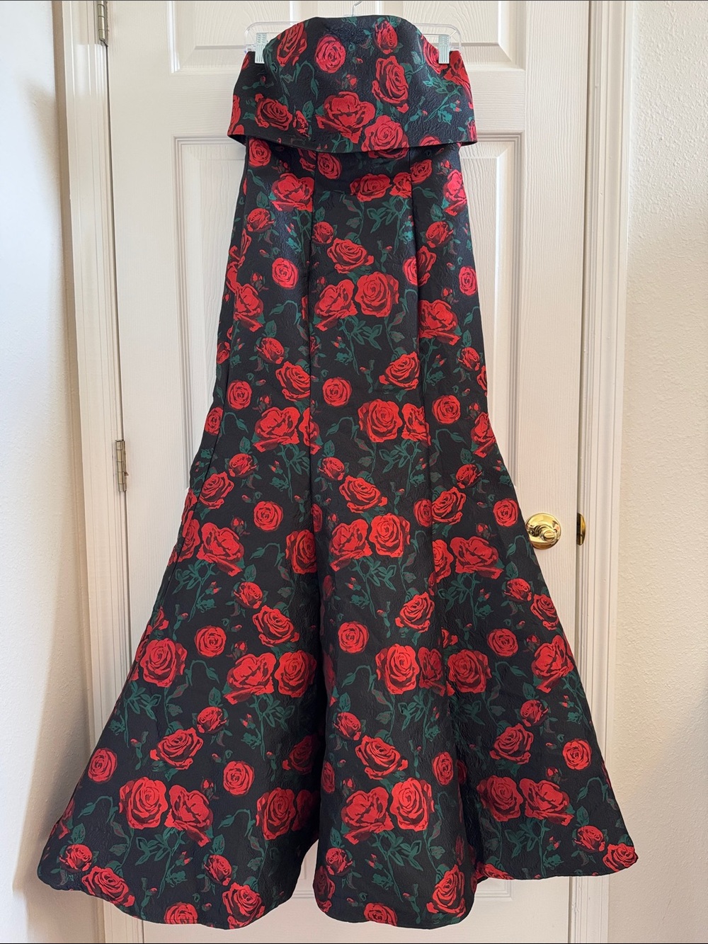 Mac Duggal 27679 Black Strapless Floral Brocade Mermaid Gown Size 6 NWT - Picture 7 of 13